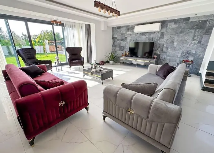 Galaksi Venues 3 페티예